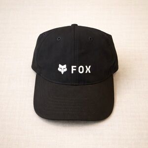 🏷️ FOX Racing Women's Absolute Tech Hat Black